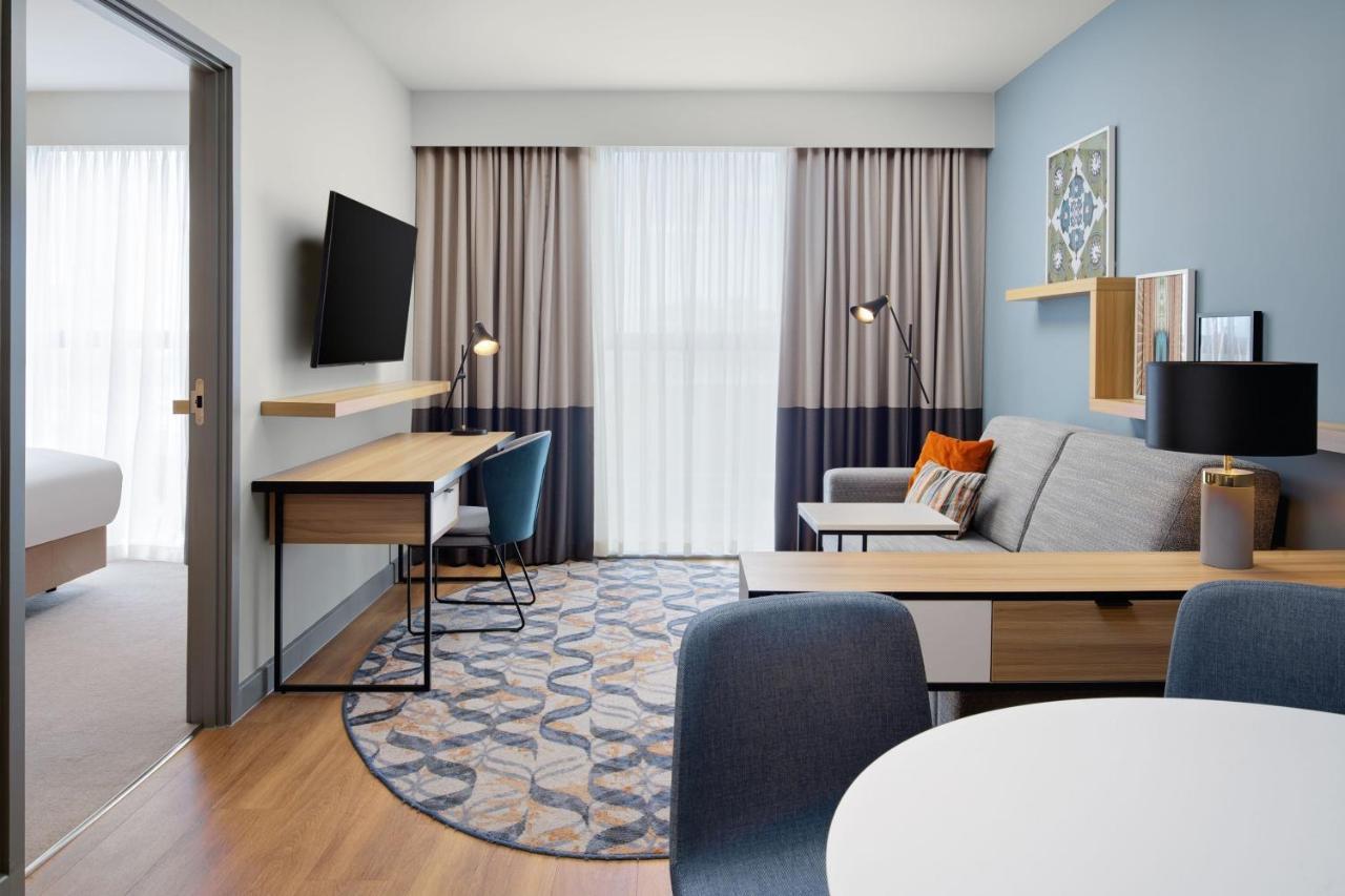 Residence Inn By Marriott Слау Экстерьер фото