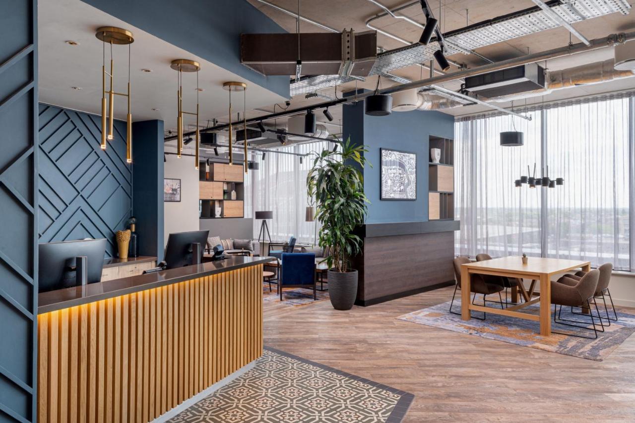 Residence Inn By Marriott Слау Экстерьер фото