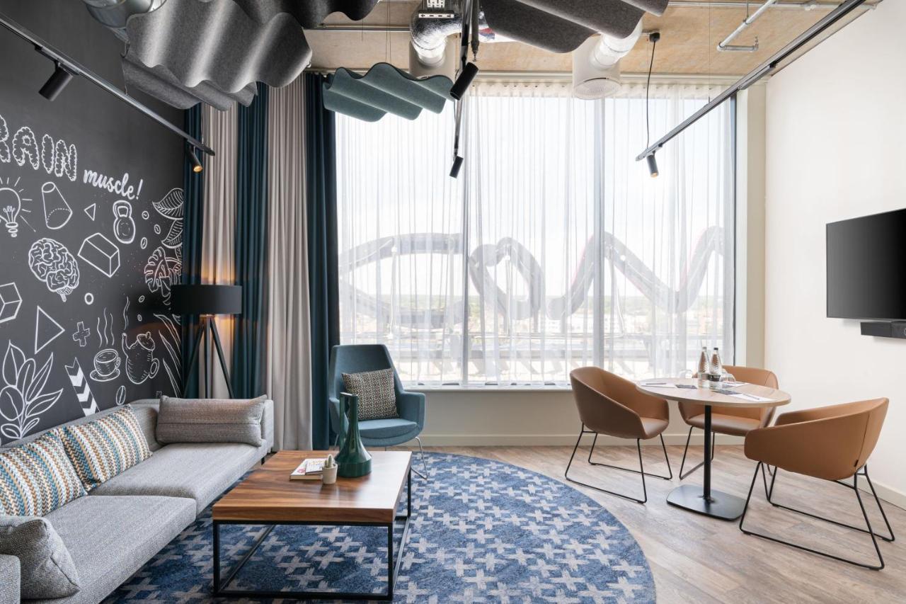 Residence Inn By Marriott Слау Экстерьер фото